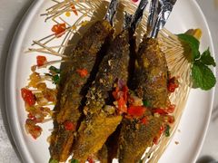 香酥禾花鱼-佬麻雀·剁椒鱼头(京基KK One店)