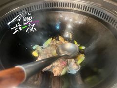 -地锅公社·现炒地锅鸡·地锅鱼·夜宵(罗锦路店)