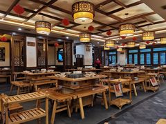 大堂-锅首鲜品火锅(鸳鸯店)