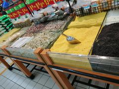 -沃尔玛(建设路店)