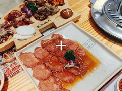 -喜来稀肉(北外滩白玉兰广场店)