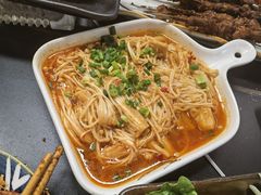 -许哥东北烧烤·铁丳烤串·宫后夹肉(繁花中心店)