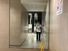 -LuOne凯德晶萃广场(徐家汇路店)
