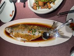 黄椒翘嘴白鱼-羲和雅苑•北京烤鸭(乐园道万象城店)
