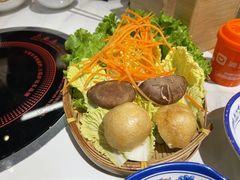 -王奋斗贵州酸汤牛肉火锅