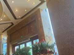 -怡聚轩全日制自助餐厅(大中华喜来登酒店)