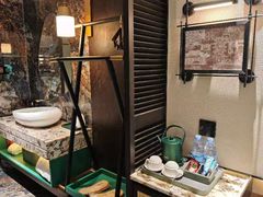 -铂尔登国际酒店(南山深圳湾口岸店)