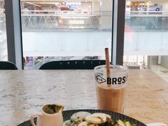 -Moka Bros 摩卡站(西单大悦城店)