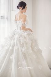 -AMOUR·爱沫婚纱礼服·小众设计品牌