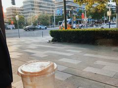 -星巴克臻选(上海虹桥新天地三店)