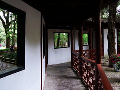 -汇龙潭