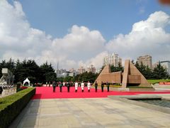 -上海市龙华烈士陵园