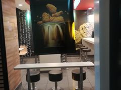 -麦当劳(虹梅路地铁站店)