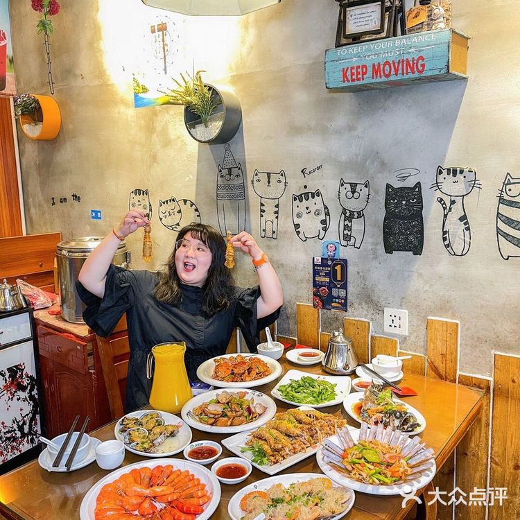 三亚｜开了23年的老牌海鲜店｜好吃不贵必打卡