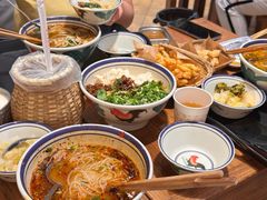 -云阿蛮云南生烫牛肉米线(奉贤路店)