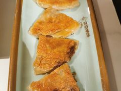 -江边城外烤全鱼(世茂广场店)