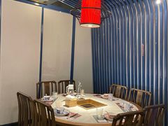 -尚尚仙·酸汤猪手·猪肚鸡火锅(华联万柳购物中心店)