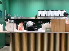 -奈雪的茶(优特汇店)
