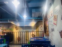 门面-马路边边麻辣烫(世纪金源店)