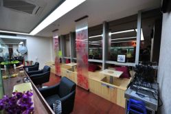 樱花钢化雕刻订制玻璃-小左美发