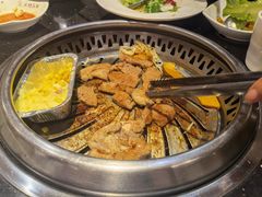 -木槿花韩式炭烤·熟成肉工坊(孙文东路店)