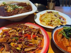 -柴窝堡22号辣子鸡·传承新疆菜