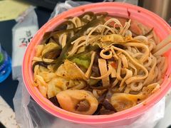 -金麦王牛肉面·过桥米线(通天街店)