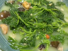 -明本湛江鸡•海鲜小厨(陈家祠店)