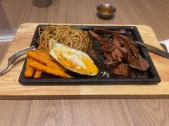 -必胜客(兰州国贸店)