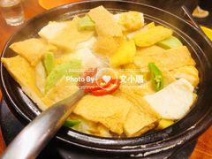 鱼饼汤-BHC炸鸡(明洞总店)