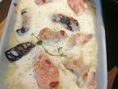 -蜜桃餐厅·伴山(湖滨商业街店)