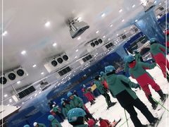 -长沙湘江冰雪世界