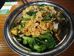-哇蛙牛功夫面渝都料理(龙阳广场店)