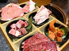 -匠牛亭·锅物烧肉放题自助(昆百大·泰业城店)