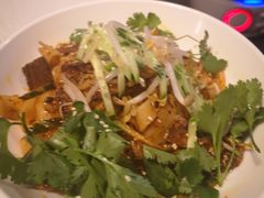 凉皮拌牛肉-旺顺阁鱼头泡饼(小红门店)