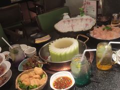 -得意咚瓜·顺德鱼生·冬瓜火锅(深圳首店)