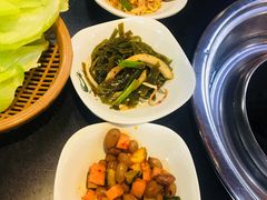 -牛信亭韩国料理·炭火烤肉(紫藤路店)
