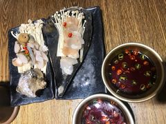 -鑫釜山海鲜烧烤(鑫丰国际店)