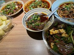 -杨三孃跷脚牛肉(中粮鸿云悦街店)