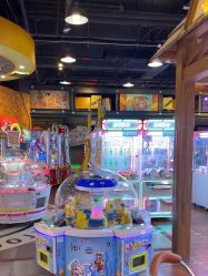 -卡通尼乐园(宝山龙湖天街店)