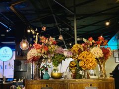 -Carbon莫卡哆·意大利复古集市餐厅(杭州大厦店)