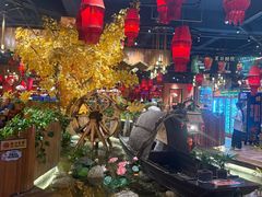 -老滇山寨•云南特色菜•地方菜•民族风情歌舞表演(金碧店)