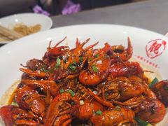 -郑东靓靓虾馆·金牌油焖大虾(天泽街店)