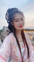 -一揽芳华汉服旗袍体验馆(拙政园店)