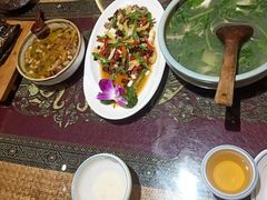 -傣宏缘·云南傣味特色菜·手抓饭·孔雀宴十六年店庆大酬宾(南屏步行街店)