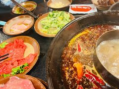 -渝井巷重庆老火锅(沈阳吉祥店)