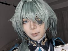 -米游妙妙屋cosplay换装自拍摄影体验馆
