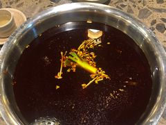 -肖肖酸萝卜鱼火锅(总店)