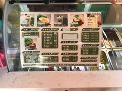 -津椰本·海南正宗椰奶清补凉(店一店)