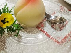 蟠桃杏仁豆腐-味+新京宴·烤鸭·北京菜(创意谷店)